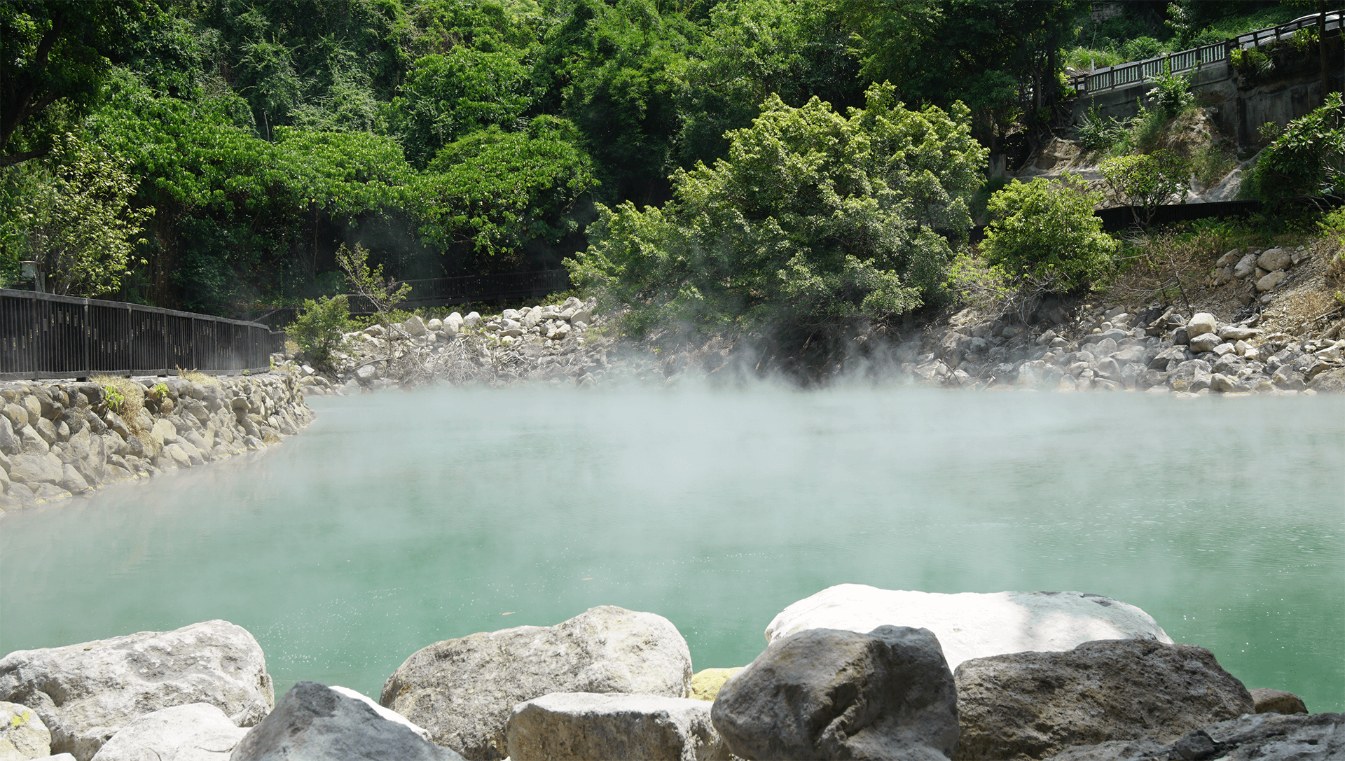 地熱谷-溫暖擁抱的火山溫泉
